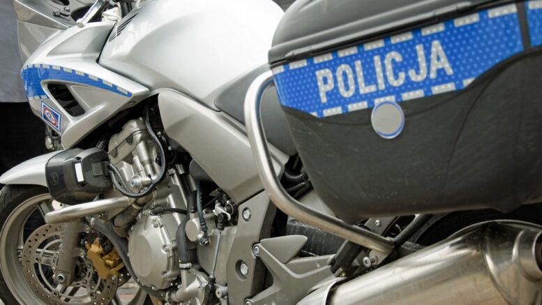 motocykl policyjny należący do drogówki